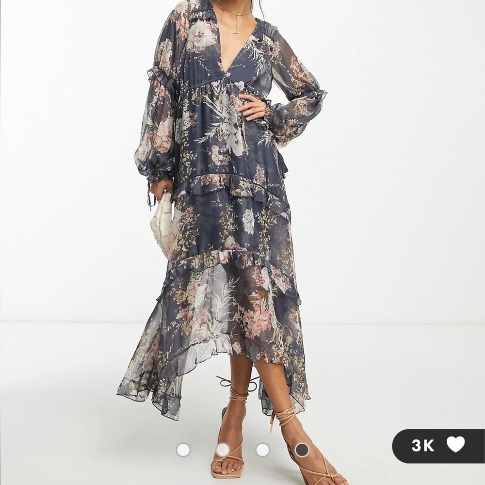 With tag!  ASOS DESIGN pleated layered tiered midi dress navy floral print